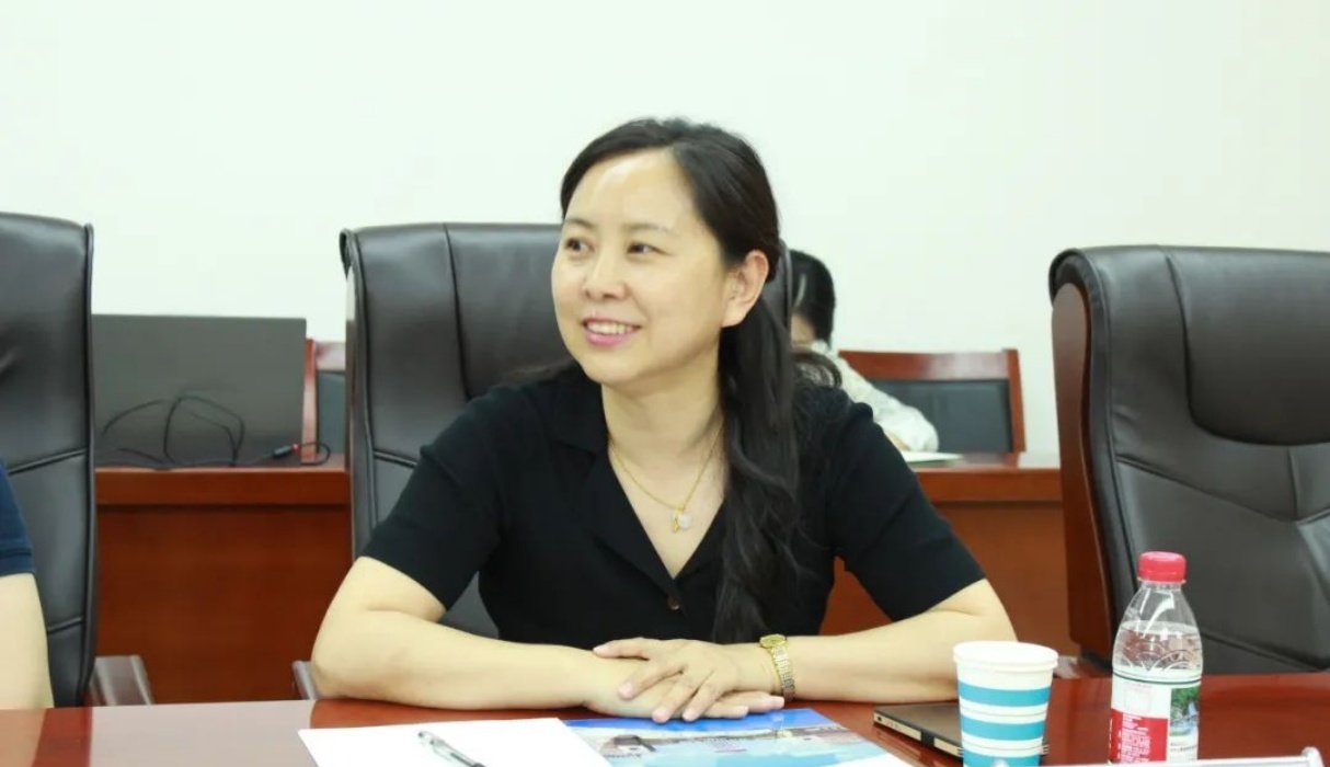 共青团榆次区委办公室主任施雯