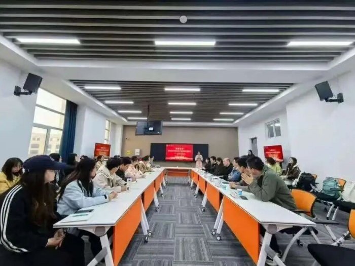 切实增强引领力