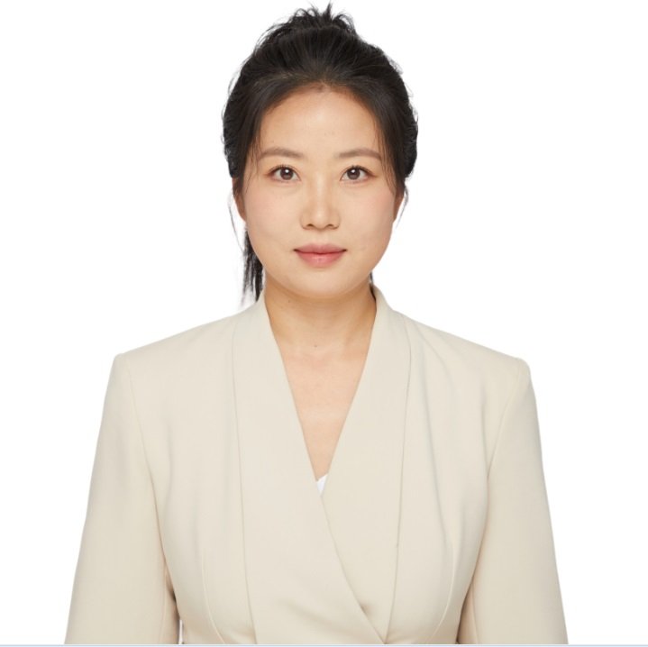 强调其从保密走向公开的学术突破及在全