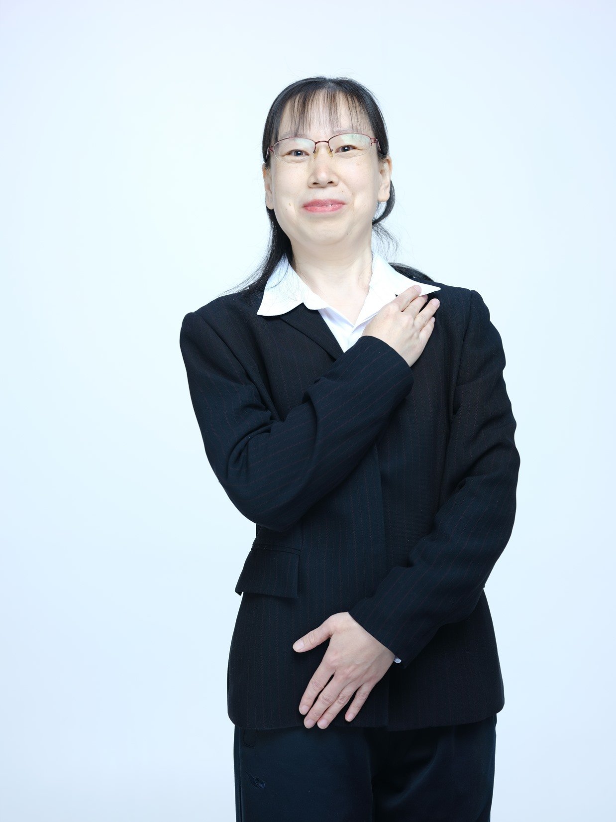 梁寅菁讲师