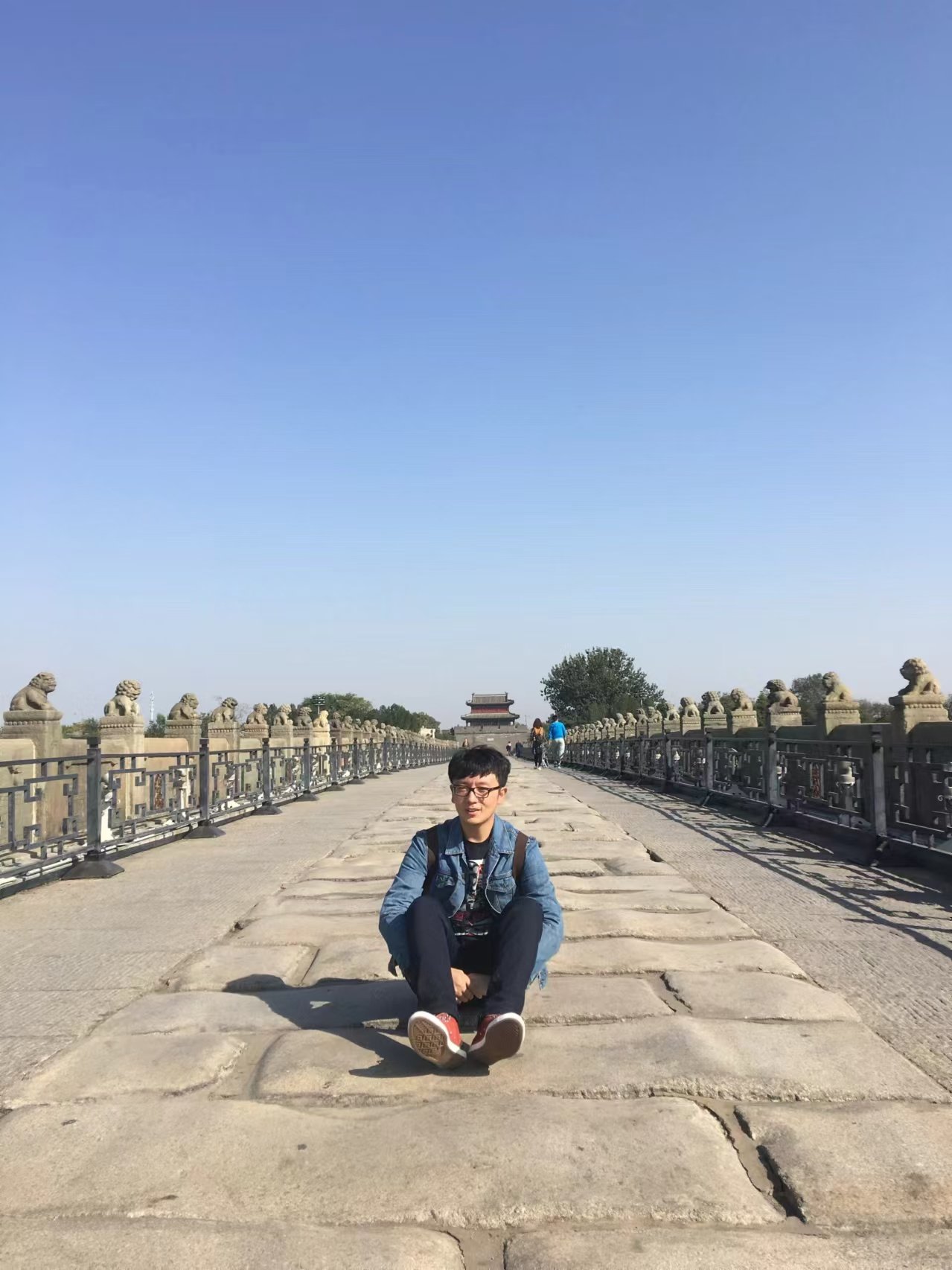 今天和明天”的学术报告